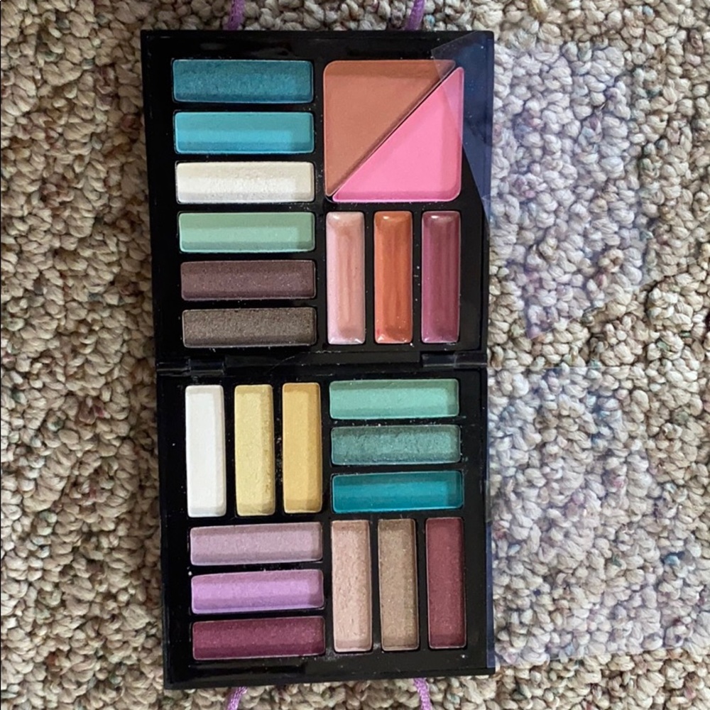 Makeup Palette